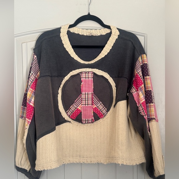 POL Patchwork Peace Sign Top NWOT Boho Cottagecore Festival Pullover - Picture 3 of 13